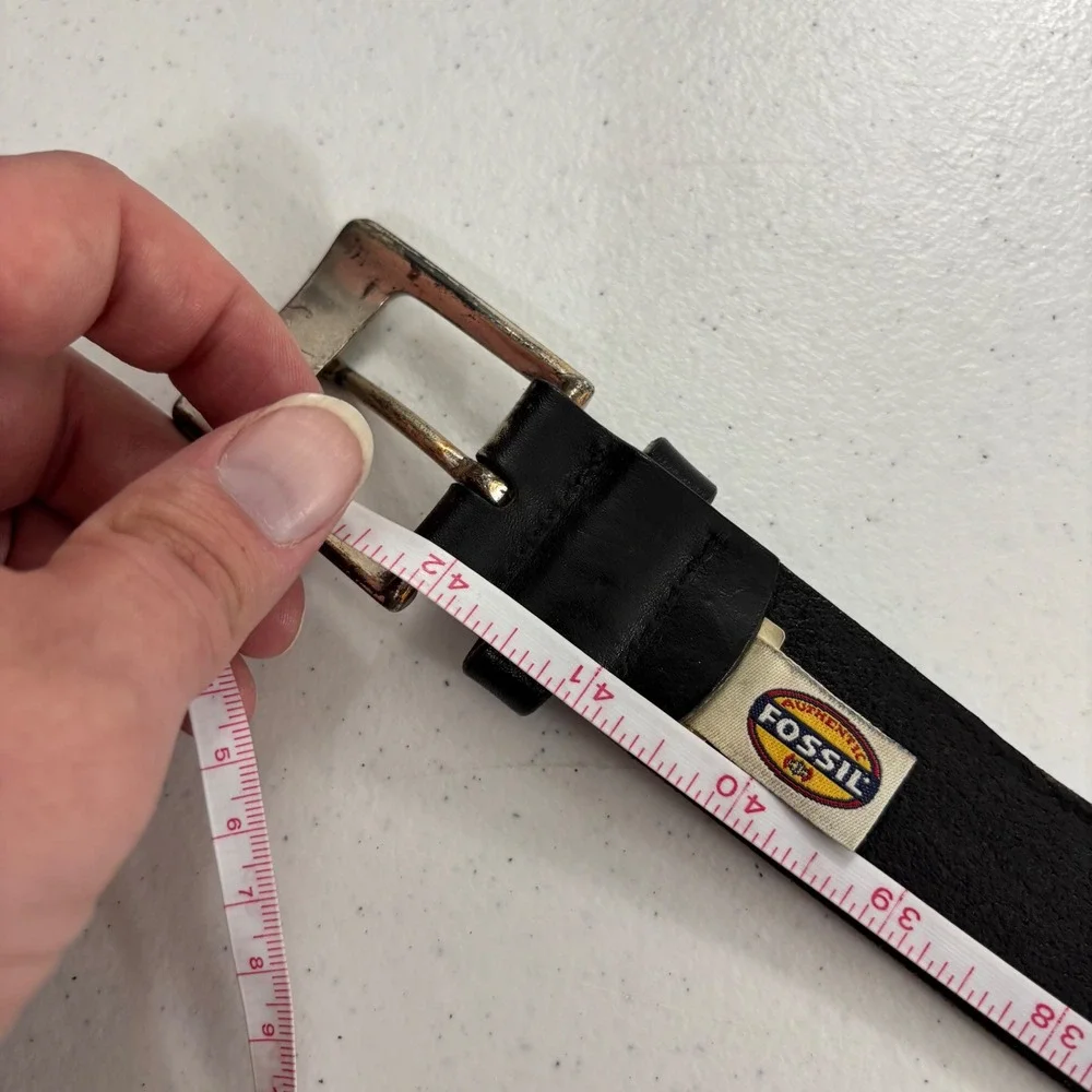 Fossil Basic Gear Mens Black Genuine Leather Belt Silver Buckle MB303600140 38